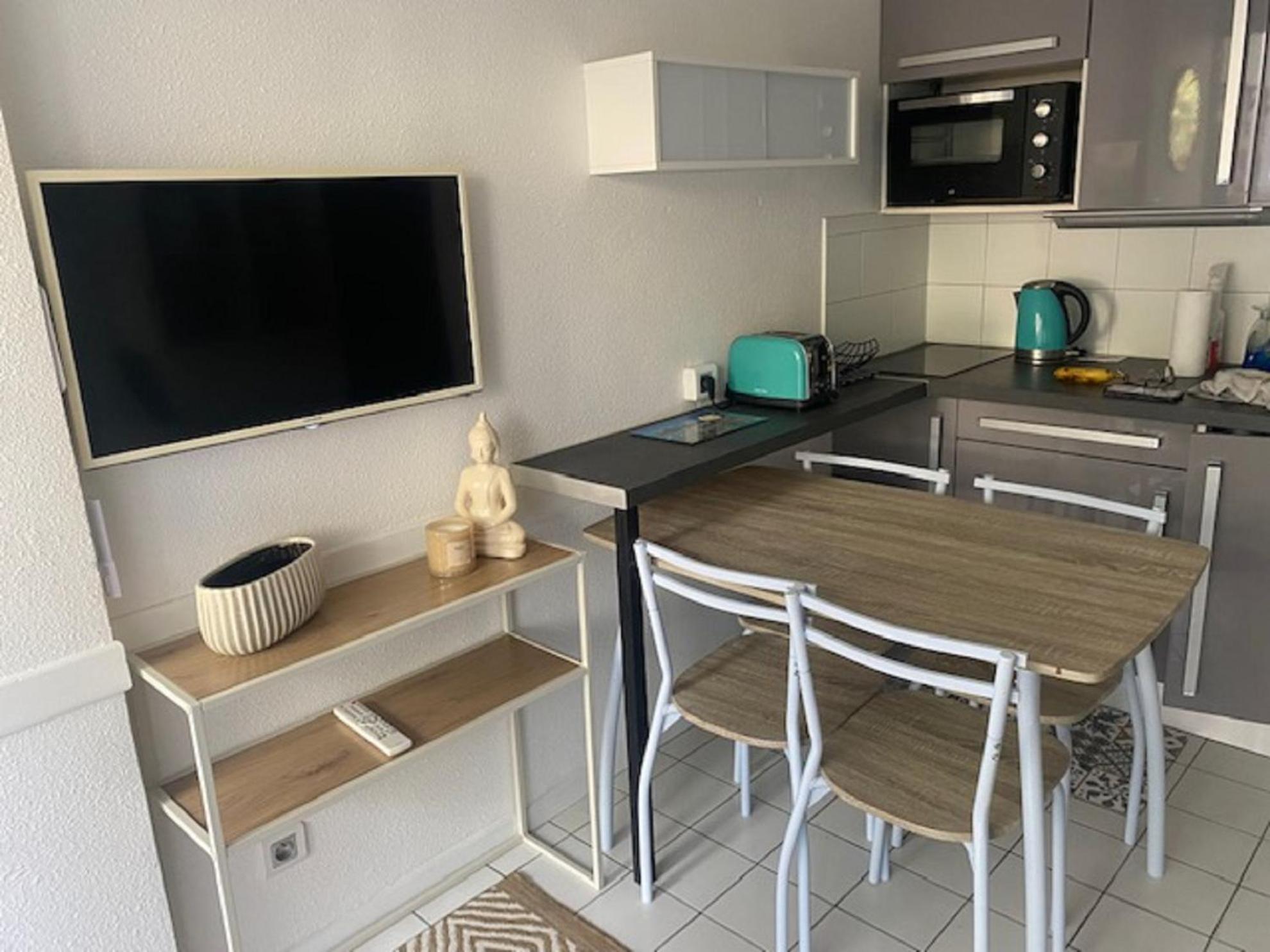 Vittoria Immobilier 4-Reglement Sur Place -Cheques Vacances Acceptes La Grande Motte Chambre photo